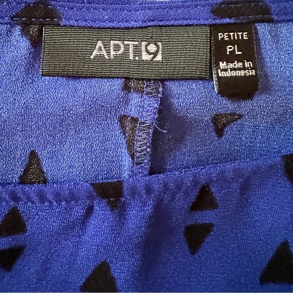 Apt 9 Blue Black Geometric Print Cold Shoulder Box Top Blouse Size Petite Large - Picture 5 of 5